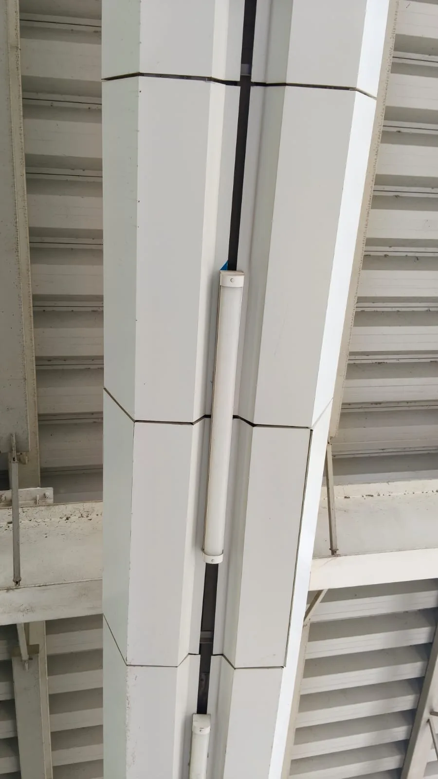 ACP façade enclosure for cable tray covering. - image 4