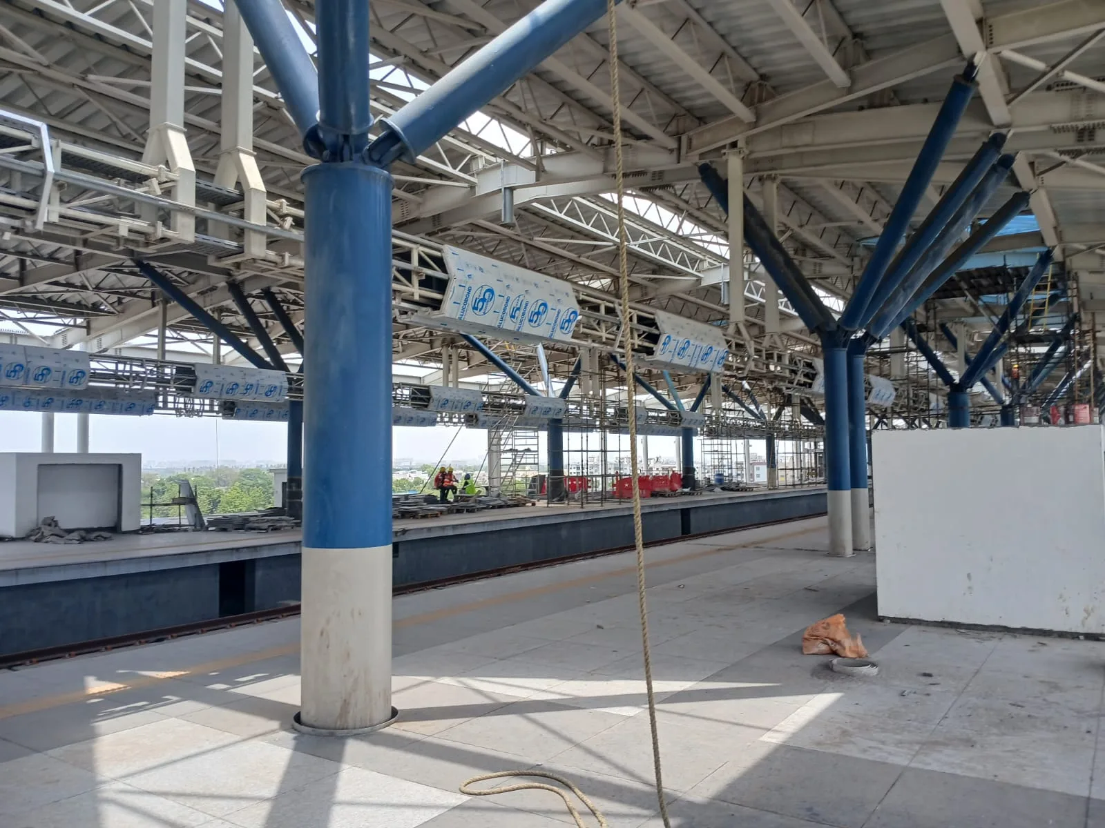 ACP façade enclosure for cable tray covering. - image 3